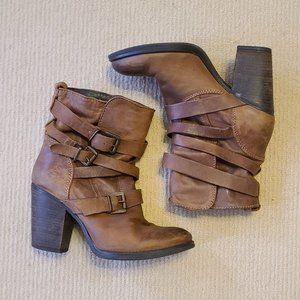Steve Madden Banddit Booties
